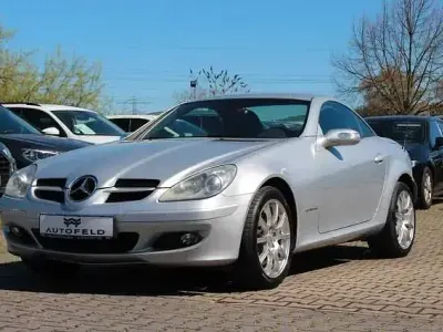 Gebraucht Mercedes SLK200 163 PS (119 kW) 2004 Silber Cabrio