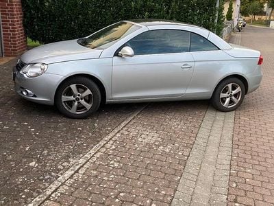 Gebraucht VW Eos 122 PS (89 kW) 2008 Silber Cabrio