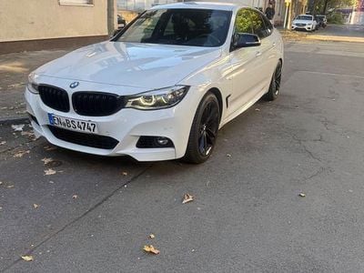 BMW 330 Gran Turismo