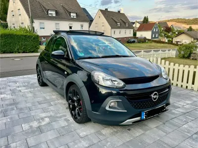Gebraucht Opel Adam Rocks Rocks S 150 PS (110 kW) 2016 Schwarz Kleinwagen