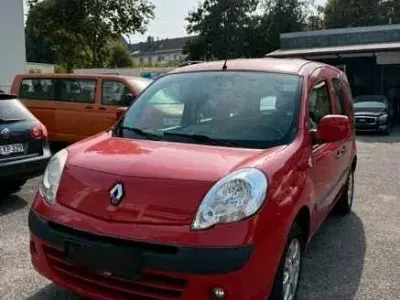 Brugt Renault Kangoo 106 HK (77 kW) 2008 Rød MPV