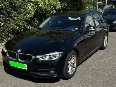 Gebraucht BMW 318 Advantage 150 PS (110 kW) 2019 Schwarz Kombi