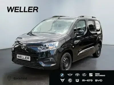 Gebraucht Toyota Proace Verso City 110 PS (80 kW) 2023 Schwarz Kombi