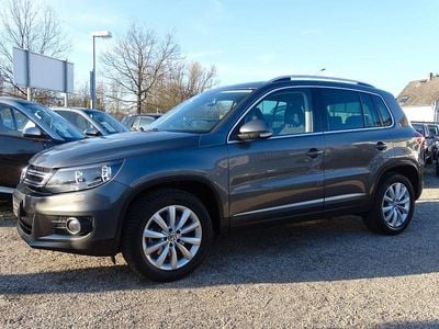 Gebraucht VW Tiguan Sportline 140 PS (102 kW) 2012 Grau SUV