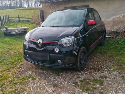 Second-hand Renault Twingo Intens 90 CP (66 kW) 2018 Negru Hatchback