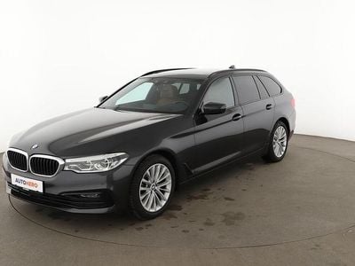 Grau Gebraucht 2019 BMW 520 Sport Line Kombi | 26.490 € (Teuer)