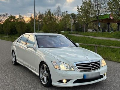 Second-hand Mercedes S500L 387 CP (284 kW) 2008 Alb Berlinǎ