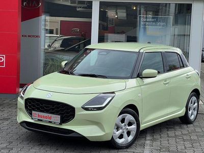 Neu Suzuki Swift Comfort 83 PS (61 kW) 2025 Gelb Kleinwagen
