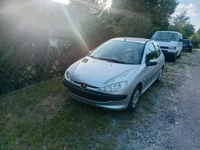 Gebraucht Peugeot 206 2003 Silber Kleinwagen