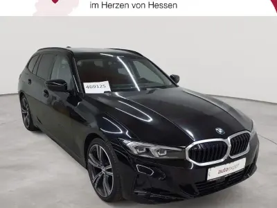 Gebraucht BMW 320 Performance 184 PS (135 kW) 2023 Schwarz Kombi