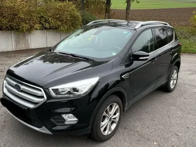 Usata Ford Kuga Titanium 179 CV (131 kW) 2018 Nero SUV