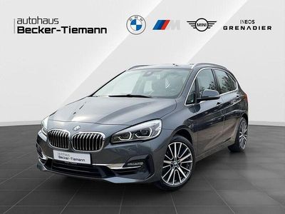 Gebraucht BMW 220 Active Tourer Luxury Line 192 PS (141 kW) 2019 Mineralgrau Van / Kleinbus