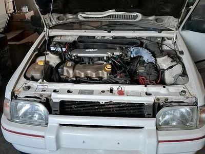 Gebraucht Ford Escort Cabriolet 90 PS (66 kW) 1987 Weiß Cabrio