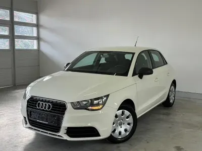 Gebraucht Audi A1 Sportback Attraction 122 PS (89 kW) 2013 Weiß Kleinwagen