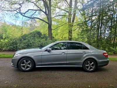 Gebraucht Mercedes E220 170 PS (125 kW) 2012 Grau Limousine