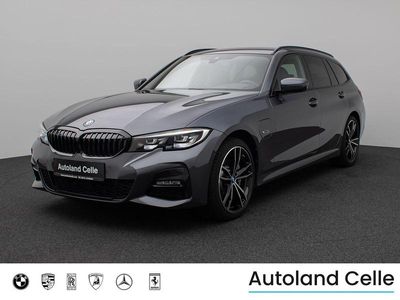 BMW 330e