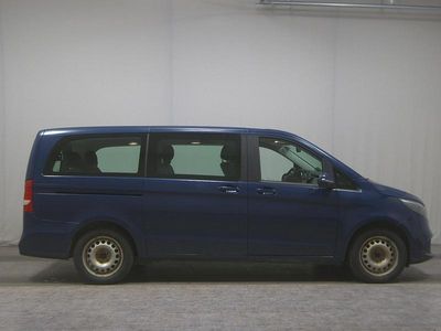Usata Mercedes V250 190 CV (139 kW) 2020 Blu Monovolume
