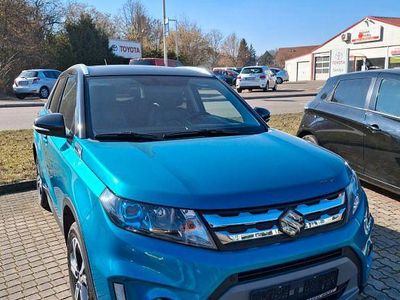 Usado Suzuki Vitara Comfort 120 HP (88 kW) 2015 Azul SUV