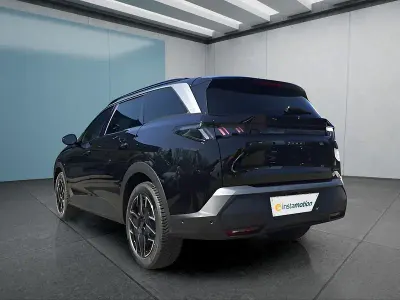 Gebraucht Peugeot 5008 136 PS (100 kW) 2025 SUV