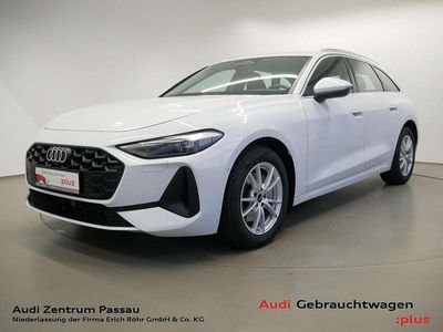 Gebraucht Audi A5 Sport 204 PS (150 kW) 2025 Weiß Kombi