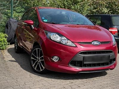 Gebraucht Ford Fiesta Viva 80 PS (58 kW) 2011 Rot Kleinwagen