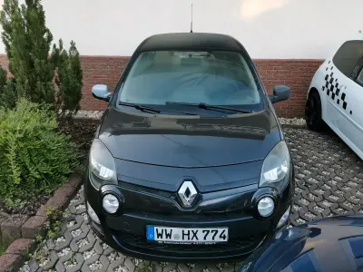 Używany Renault Twingo 76 KM (55 kW) 2013 Czarny Hatchback