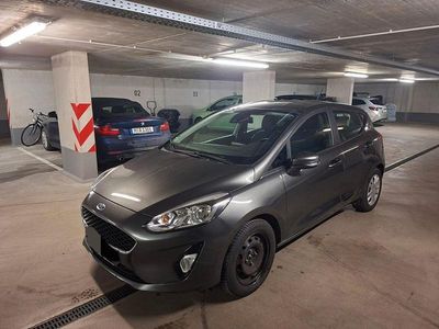 Second-hand Ford Fiesta Titanium 86 CP (63 kW) 2018 Gri Hatchback