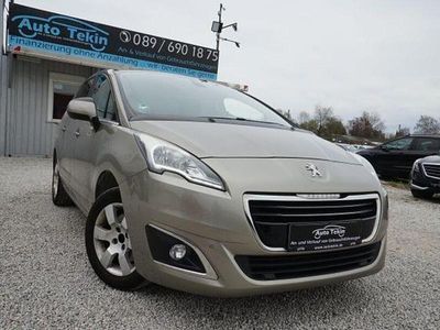 Gebraucht Peugeot 5008 Active 120 PS (88 kW) 2016 Grau Van / Kleinbus