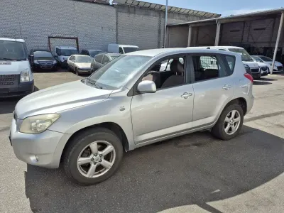 Gebraucht Toyota RAV4 Travel 136 PS (100 kW) 2007 Silber SUV