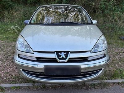 Peugeot 807