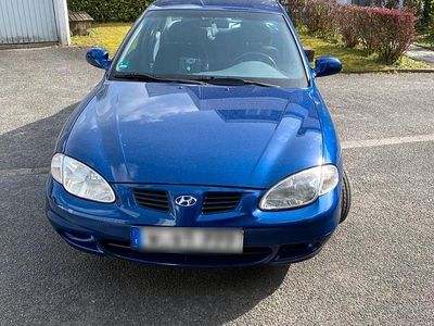 Gebraucht Hyundai Lantra GLS 85 PS (62 kW) 1999 Blau Limousine