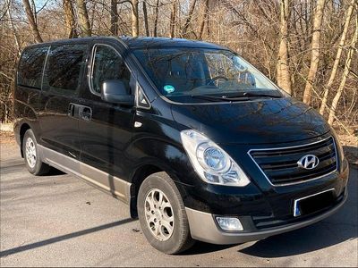 Gebraucht Hyundai H-1 170 PS (125 kW) 2015 Schwarz Van / Kleinbus