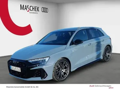 Gebraucht Audi RS3 Sportback Comfort 400 PS (294 kW) 2026 Kemoragrau metallic Kleinwagen