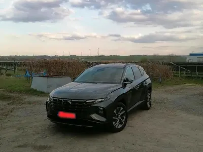 Gebraucht Hyundai Tucson 150 PS (110 kW) 2022 Grau SUV