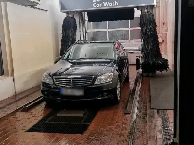 Gebraucht Mercedes C220 170 PS (125 kW) 2010 Schwarz Kombi