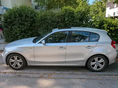 Gebraucht BMW 118 143 PS (105 kW) 2008 Silber Kleinwagen