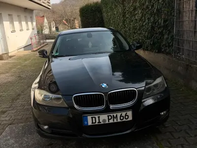 Gebraucht BMW 318 143 PS (105 kW) 2008 Schwarz Limousine