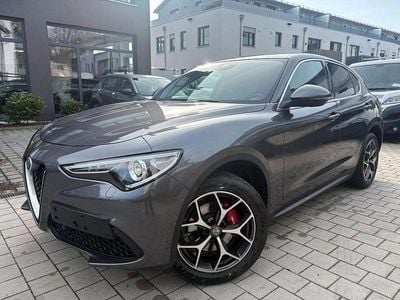 Gebraucht Alfa Romeo Stelvio Super 200 PS (147 kW) 2019 Grau SUV