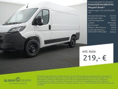 Gebraucht Peugeot Boxer 140 PS (102 kW) 2025 Lackierung weiss icy/typ ausse Van