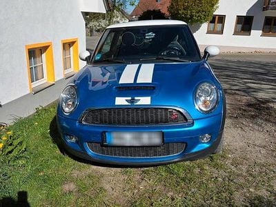 Begagnad Mini Cooper S Coupé 175 HK (128 kW) 2010 Blå Sportkupé