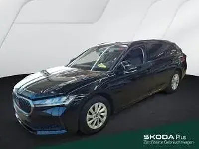 Gebraucht Skoda Superb Essence 150 PS (110 kW) 2025 Ebony schwarz metallic Kombi