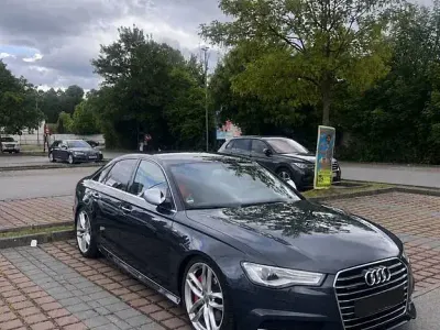Gebraucht Audi A6 Sport 320 PS (235 kW) 2016 Blau Limousine