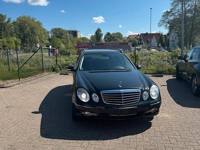 Mercedes E280