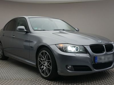 gebraucht BMW 320 i E90 Grau