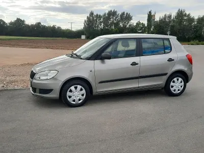 Gebraucht Skoda Fabia 60 PS (44 kW) 2010 Beige Kleinwagen