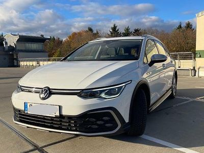 Gebraucht VW Golf Alltrack 200 PS (147 kW) 2022 Weiß Kombi