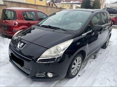 Gebraucht Peugeot 5008 Platinum 163 PS (119 kW) 2011 Schwarz perla nera Van / Kleinbus