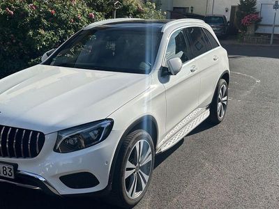 Mercedes GLC220
