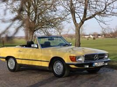 Gebraucht Mercedes SL500 231 PS (169 kW) 1983 Gelb Cabrio