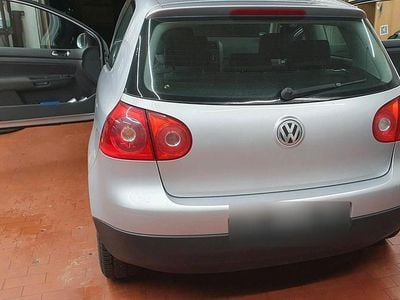 Gebraucht VW Golf V 75 PS (55 kW) 2004 Silber Kleinwagen